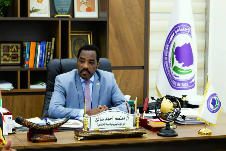 فتيات من الخرطوم للبيع.. تداعيات الحرب في حديث وزير سوداني للجزيرة نت
