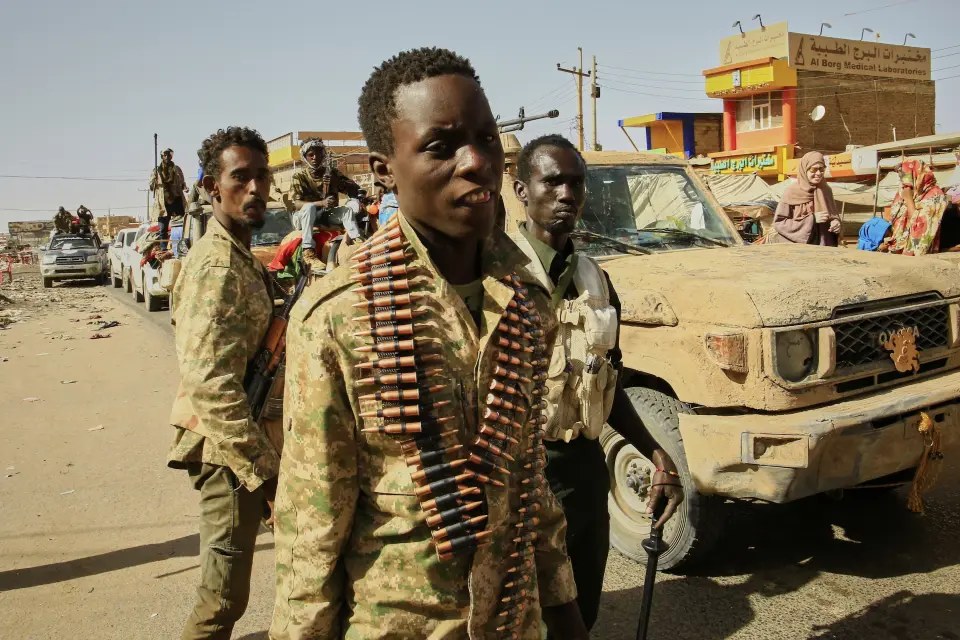 السودان اليوم.. معارك بدارفور وكردفان وفرار 10 آلاف من الفاشر
