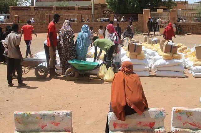 السودان: ما فرص التوصل إلى حل سياسي دائم بعد ثلاث سنوات من القتال؟