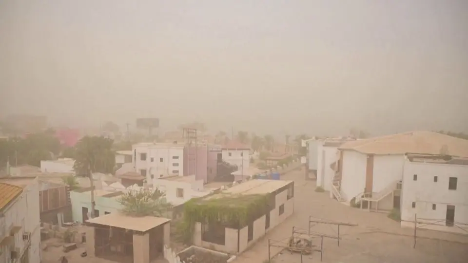 "إنذار أحمر".. موجة حر خطيرة تضرب 3 ولايات سودانية